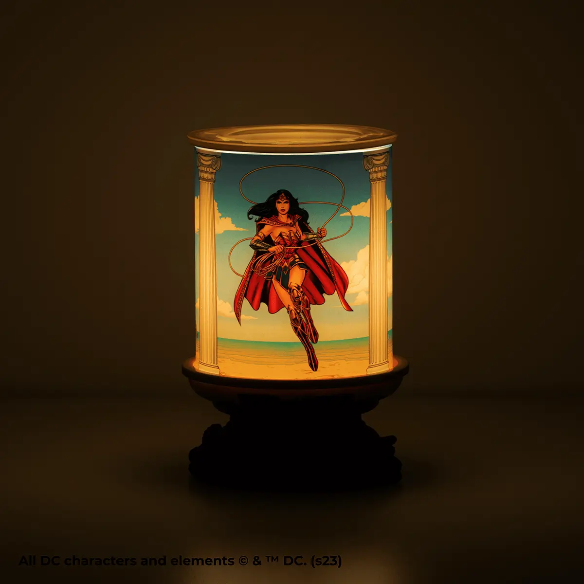 DC Wonder Woman™ – Scentsy Warmer - Image 5