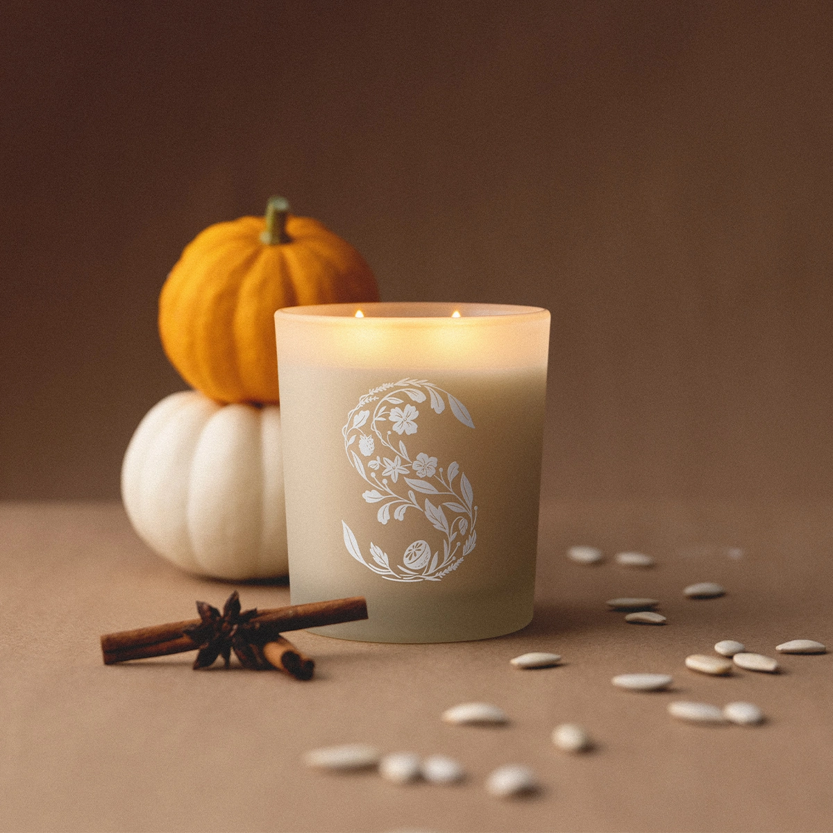 Pumpkin Roll Scented Candle - Image 4