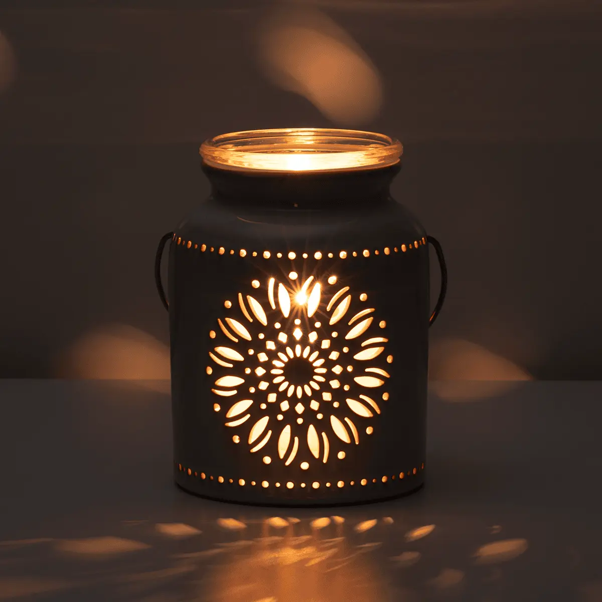 Heirloom Flower Warmer - Image 3