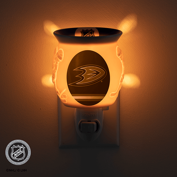NHL®: Anaheim Ducks ® - Scentsy Mini Warmer - Image 5
