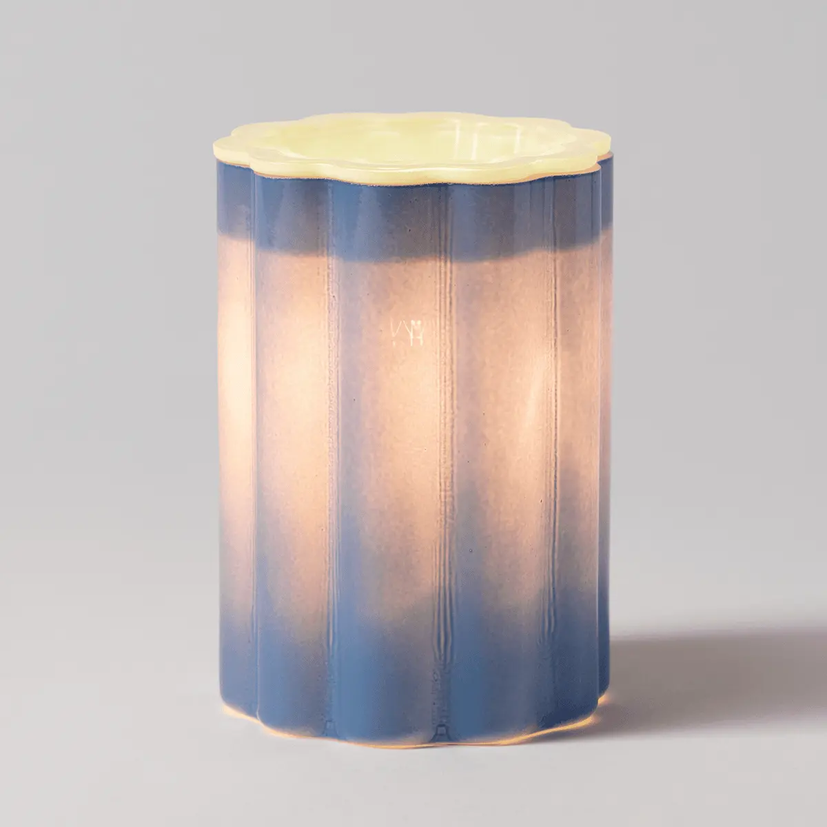 Bloomie – Blue Warmer