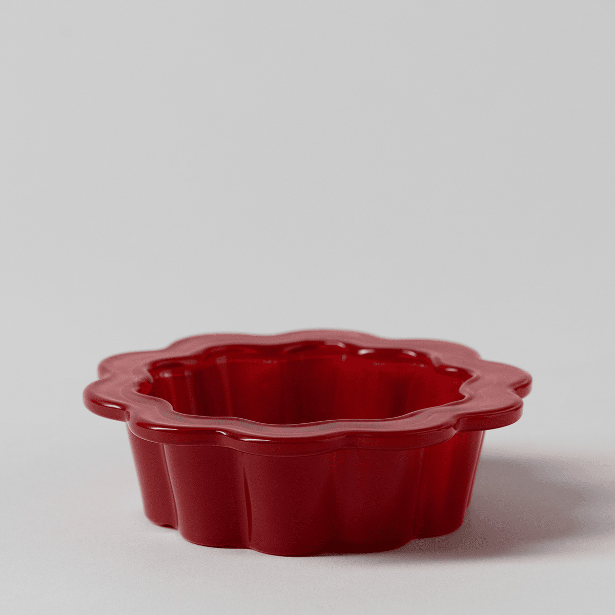 Bloomie Red Dish