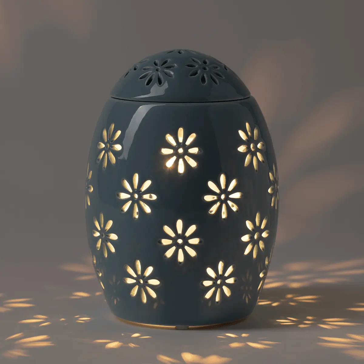 Easter Garden – Blue Warmer - Image 3