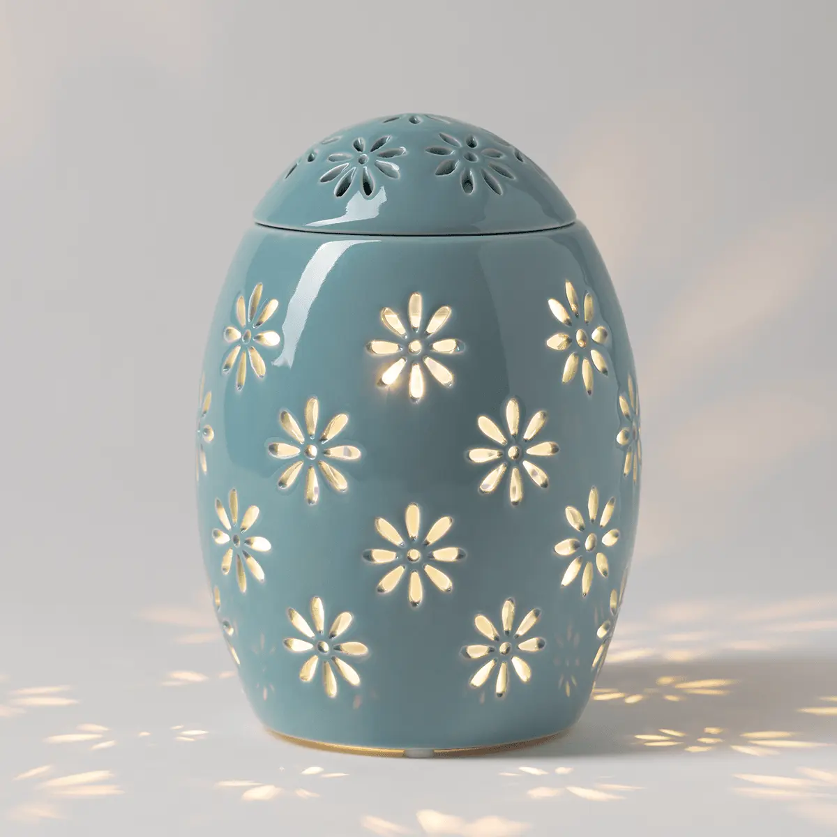 Easter Garden – Blue Warmer