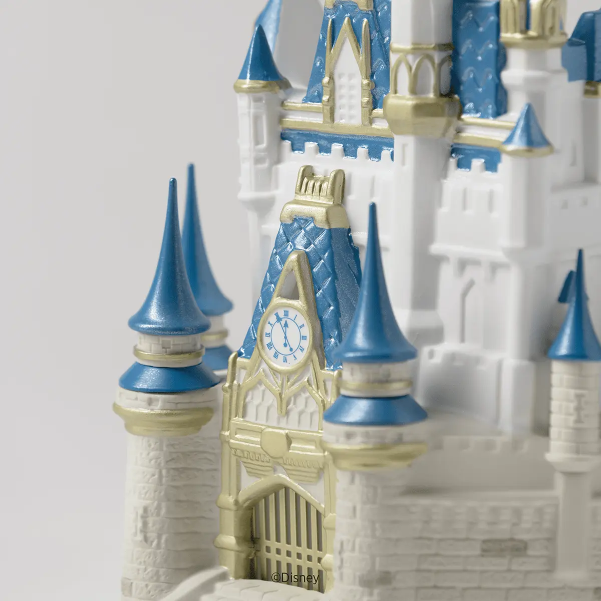 Preorder Deposit | Walt Disney World: Cinderella Castle – Scentsy Warmer - Image 6