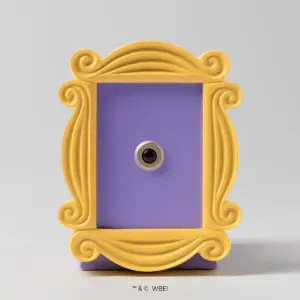 The One With the Yellow Frame – Scentsy Warmer