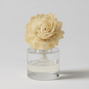Snowberry - Dahlia Darling Fragrance Flower